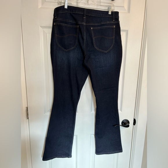 Lee Bootcut Jeans - Picture 14 of 16